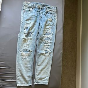 American eagle, Tom girl, size a, super distressed,